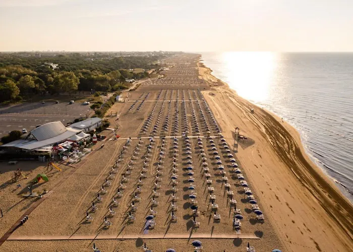 Charming In The Center Of شقة *