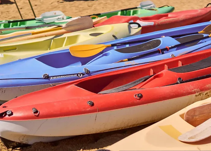 Апартаменти Charming In The Center Of